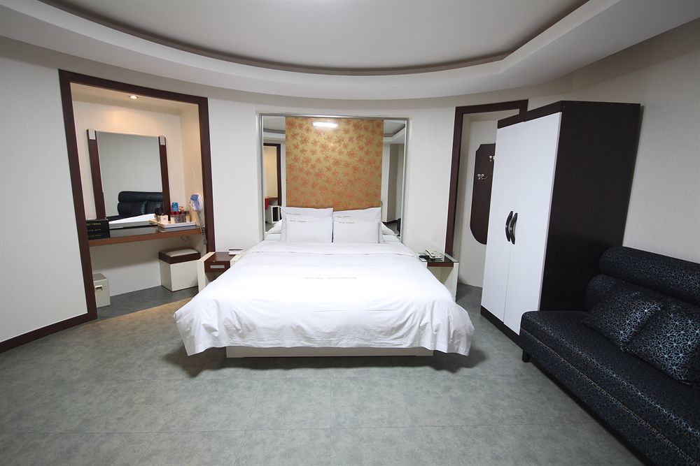 Hotel Tate 수원 외부 사진