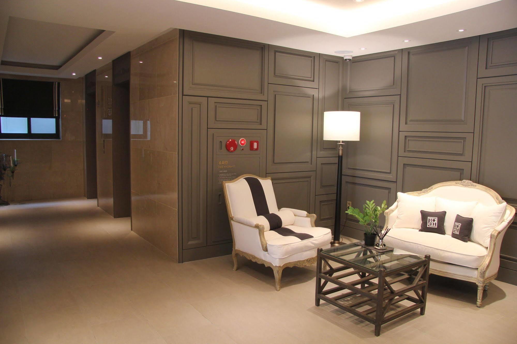 Hotel Tate 수원 외부 사진